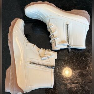 Sperry Syren Top Sider Duck Rubber Boot - Cream Lace-Up Boots with Zipper - 8